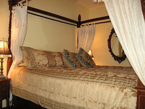 A Night To Remember B & B Niagara Falls 3*,  Canada