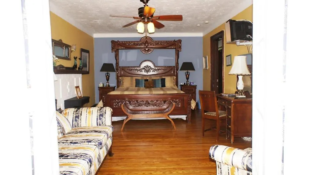 Oda ve Kahvaltı A Night To Remember B & B Niagara Şelalesi